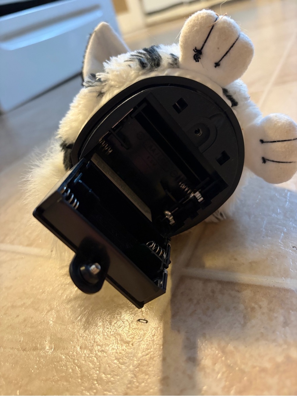 1998 Dalmatian Furby Blue Eyes 70-800 - Picture 6 of 6